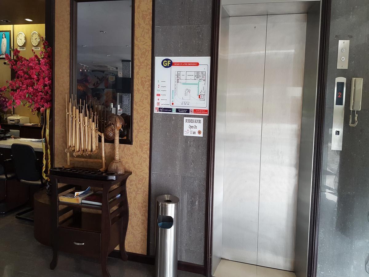 Sayang Hotel Kulai Dış mekan fotoğraf